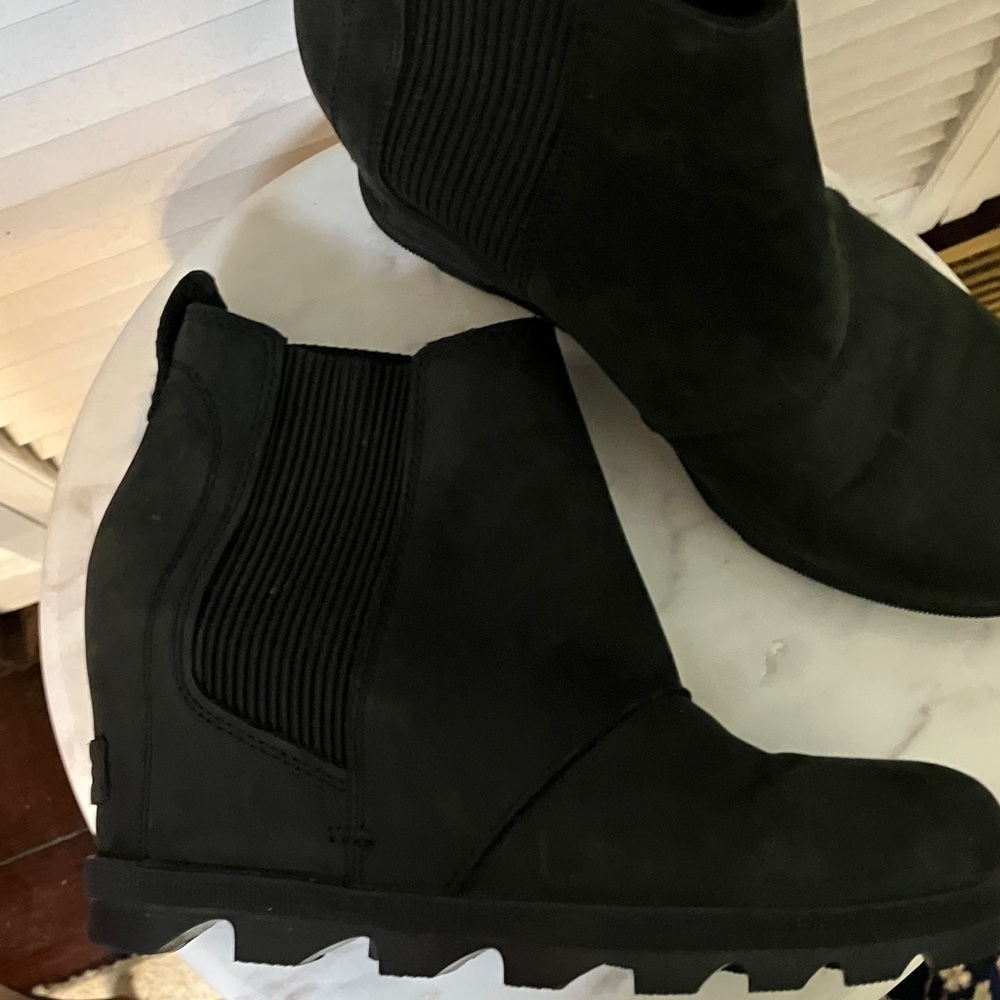 Sorel Black LeatherAnkle Boots - Picture 7 of 9